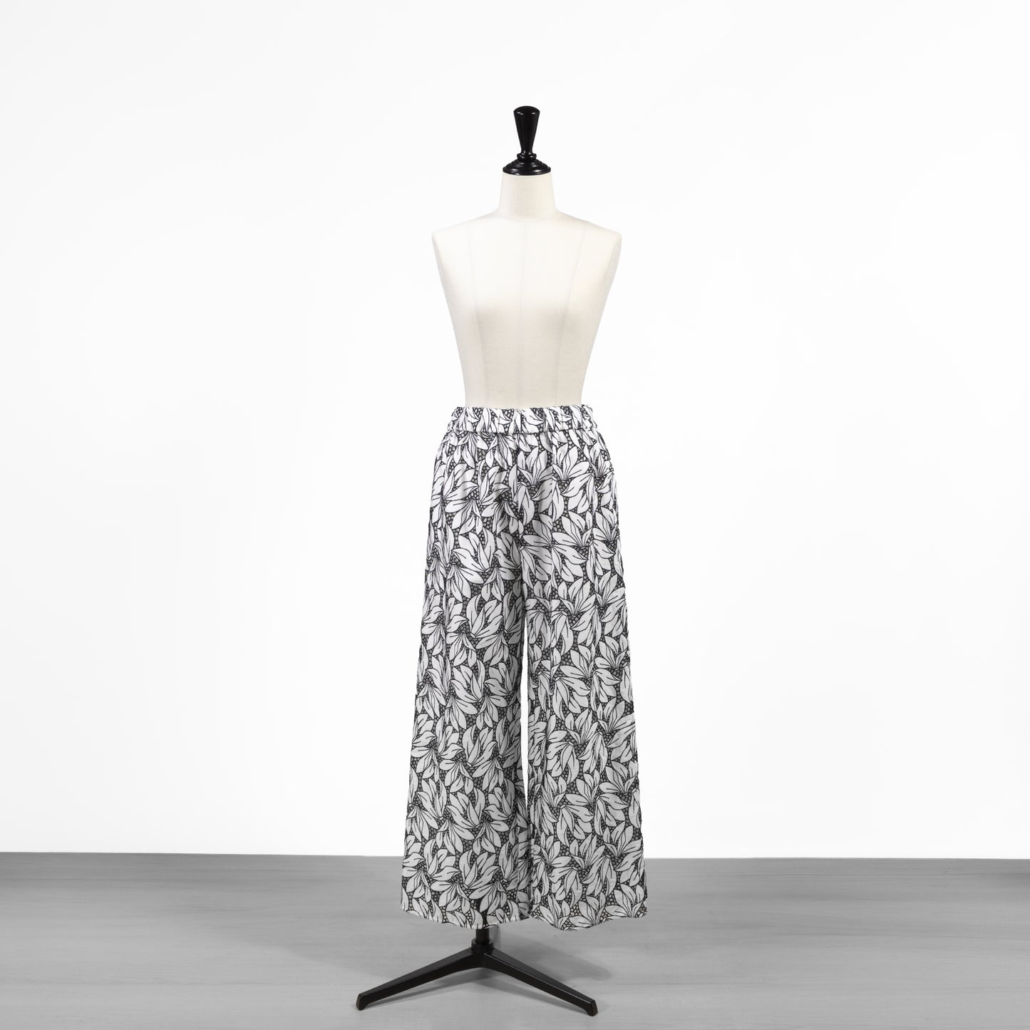 26SS TICCA フラワーレースパンツ TBFS-135