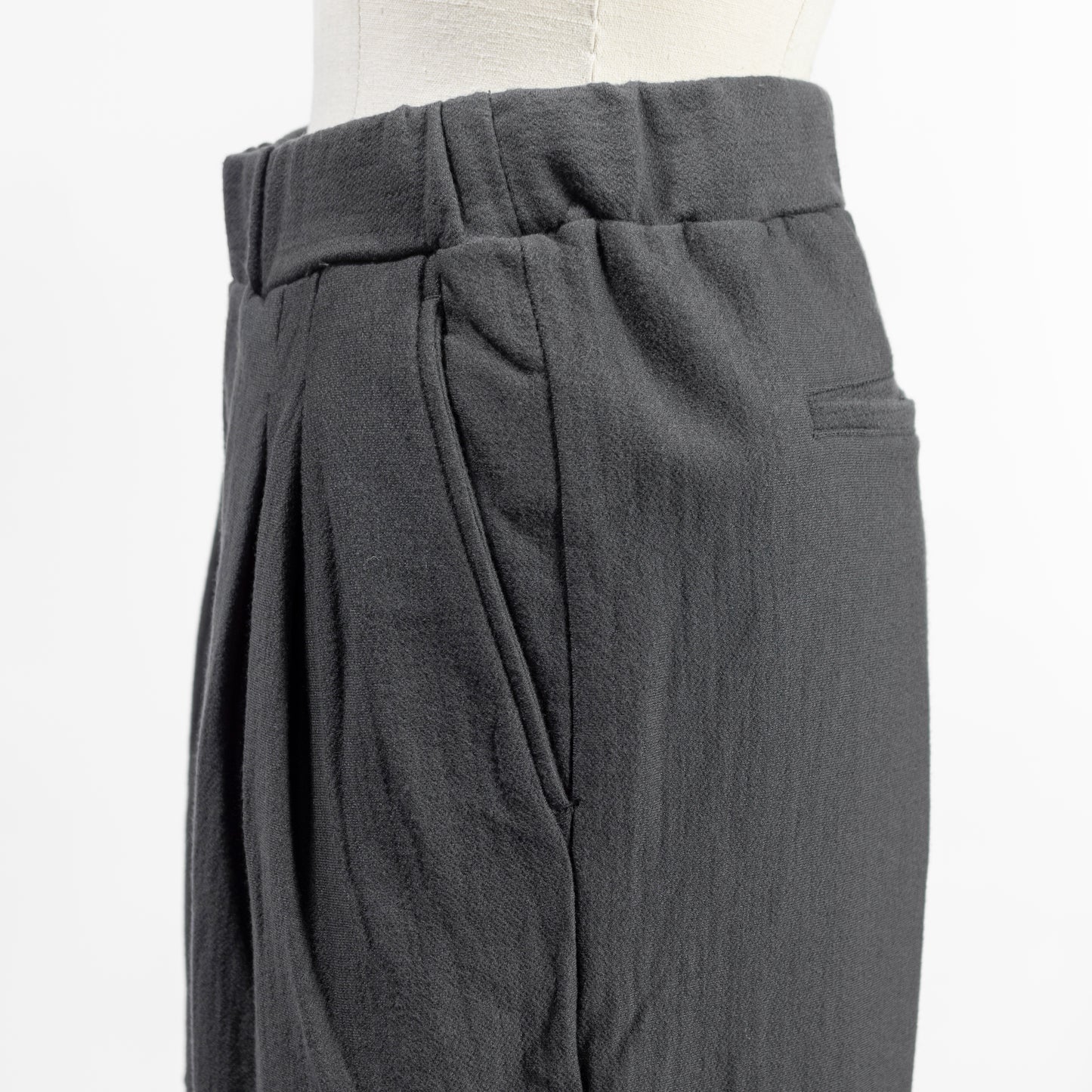 24AW TICCA URAKE TUCK WIDE PANTS